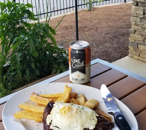 Big Shots Kitchen & Bar - Peachtree City, GA