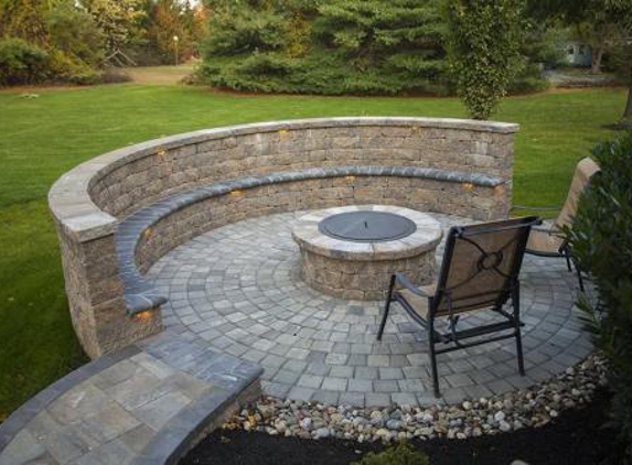 Smucker's Hardscaping - New Holland, PA