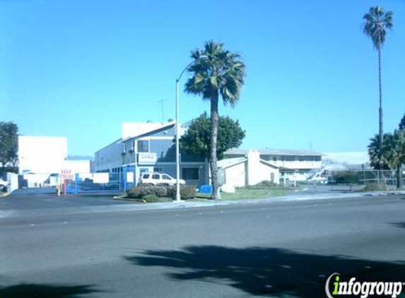 U-Haul Neighborhood Dealer - Chula Vista, CA