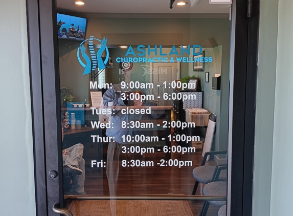 Ashland Chiropractic & Wellness - Ashland, MO. front door/hours