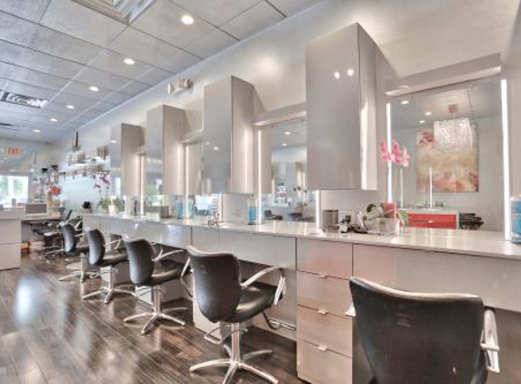 Donna Pascoe Salon - Boca Raton, FL