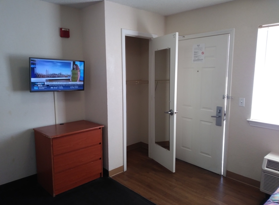 InTown Suites - North Richland Hills, TX