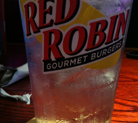Red Robin Gourmet Burgers - Roseville, MI