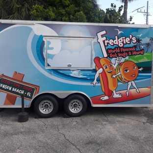 Fredgie's World Famous Hot Dogs - Jensen Beach, FL