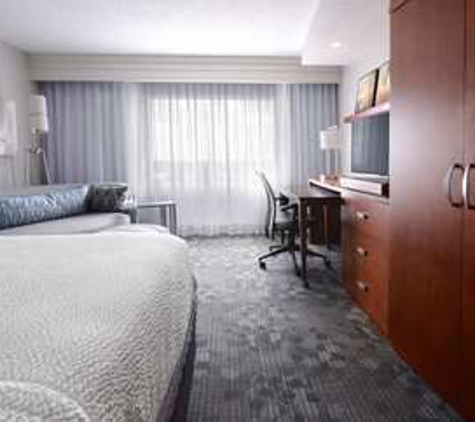 Courtyard by Marriott - Pearland, TX