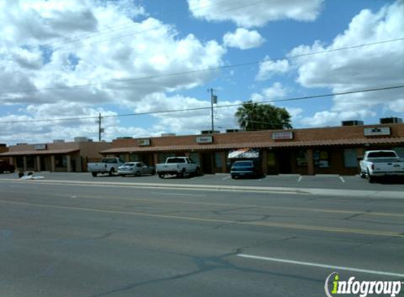 Ema's Barber and Beauty - Avondale, AZ