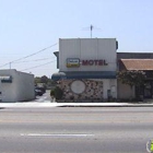 Deluxe Motel