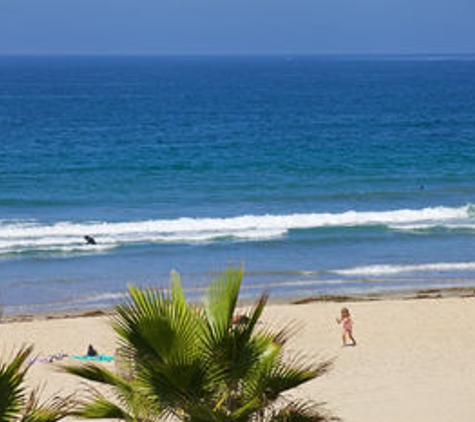 Surfer Beach Hotel - San Diego, CA