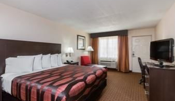 Days Inn by Wyndham Pearl/Jackson Airport - Pearl, MS