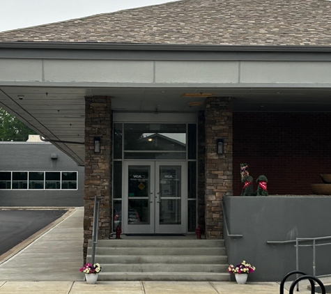 VCA Village Park Animal Hospital and Range Pet Lodge - Carmel, IN