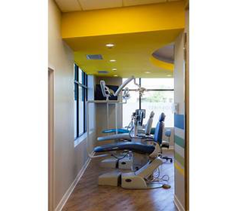 Kids First Pediatric Dentistry - Elgin, IL