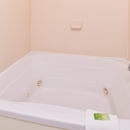 Holiday Inn Express & Suites Madison by IHG - Hotels