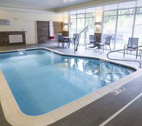 Fairfield Inn & Suites - Cambridge, OH