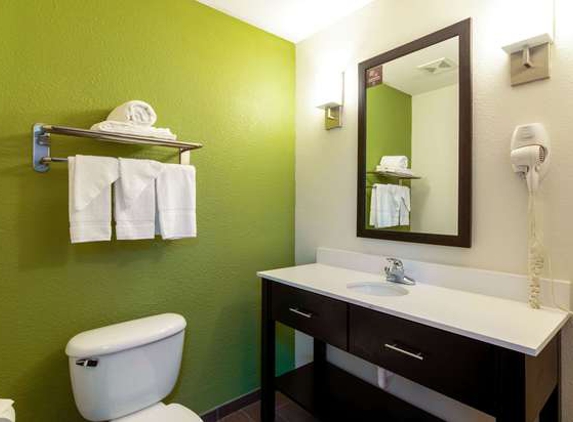 Sleep Inn & Suites Near Fort Cavazos - Killeen, TX