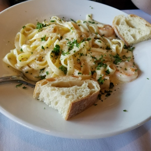 SIlvio's Italian Restaurant - Louisville, KY. Fettuccini Alfredo and shrimp