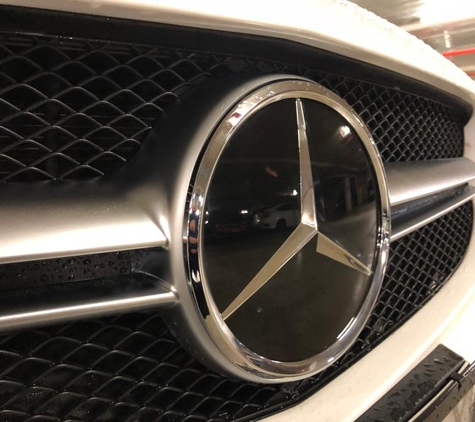 Carizma Smash Repairs - Rydalmere, NSW. Quality