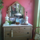 Nana's Antiques & Gifts - Antiques
