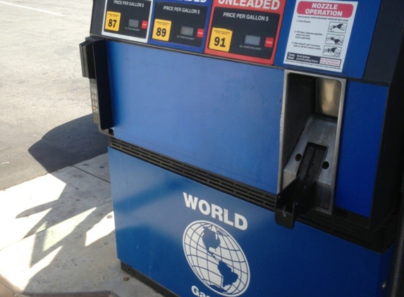 World Oil #33 - Covina, CA