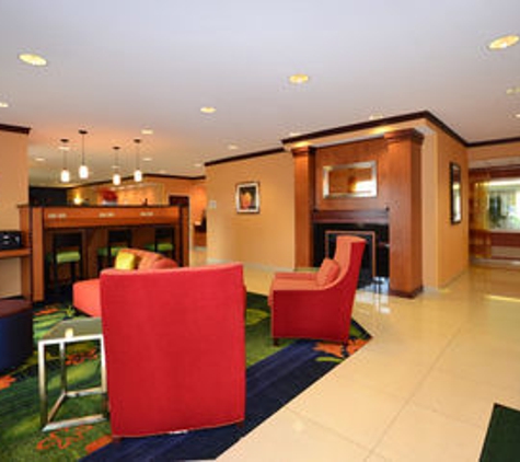 Fairfield Inn & Suites - Jefferson City, MO