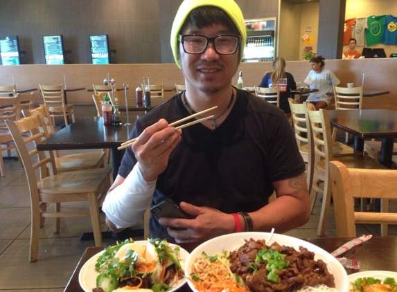 Phonatic Vietnamese Cuisine Restaurant - Austin, TX