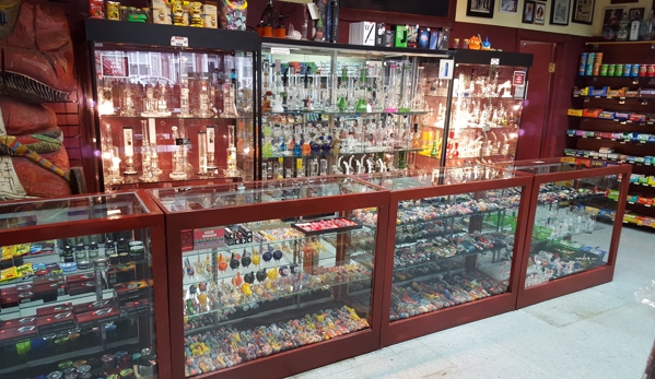 Billows & Blaze Smoke Shop - Stratford, CT