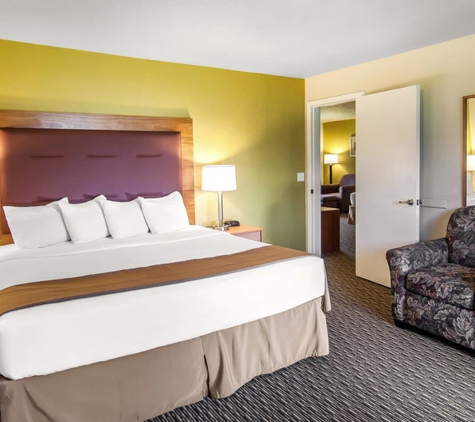 Quality Inn & Suites at Coos Bay - North Bend, OR