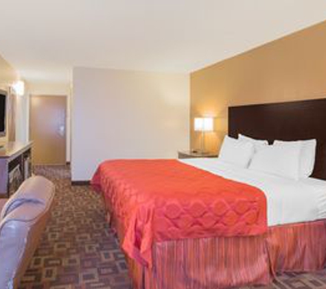 Ramada by Wyndham Tulsa - Tulsa, OK