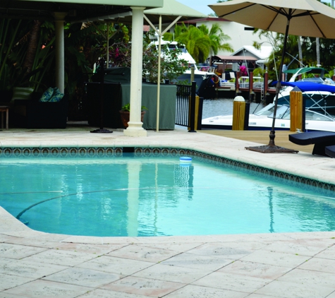 Pool Service FL Blue - Weston, FL