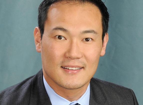 Edward Jones - Financial Advisor: David H Im - Arlington, MA