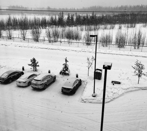 Hampton Inn & Suites Fairbanks - Fairbanks, AK