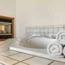 Best Western Plus Riverfront Hotel and Suites - Hotels
