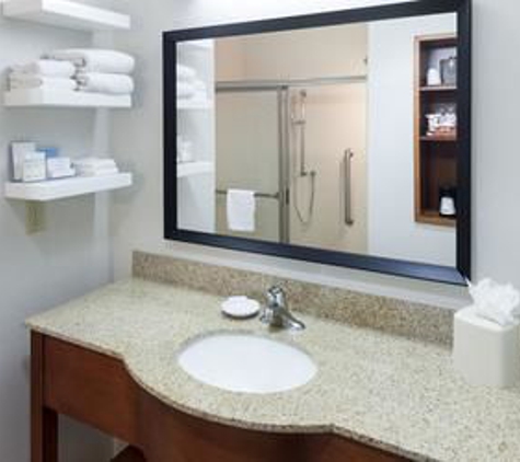 Hampton Inn & Suites Tulare - Tulare, CA