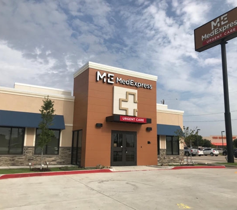 MedExpress Urgent Care - Waxahachie, TX