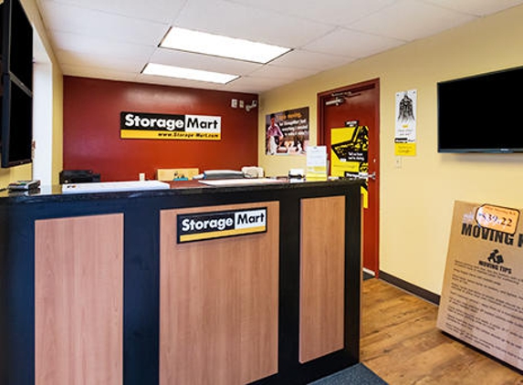 StorageMart - Des Moines, IA