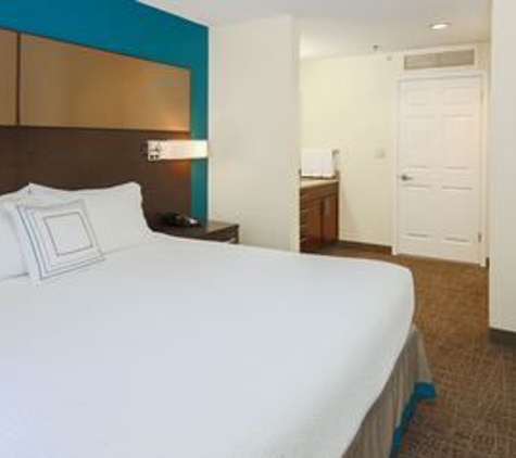 Residence Inn Bakersfield - Bakersfield, CA