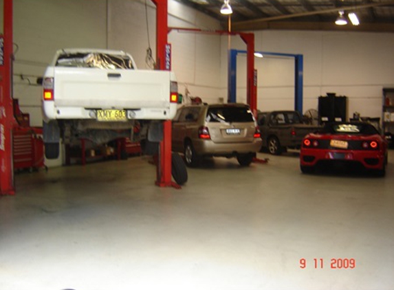 Castle Service Centre - Castle Hill, NSW