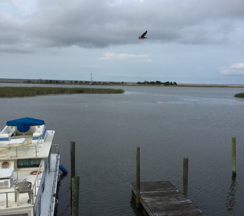 Up the Creek Raw Bar - Apalachicola, FL