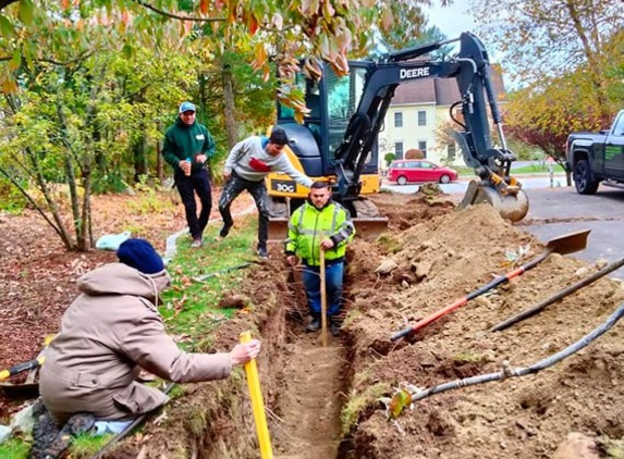 Landscaping, Maintenance & Construction Services Jeff - Waltham, MA