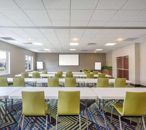 Holiday Inn Express & Suites Frankfort - Frankfort, KY