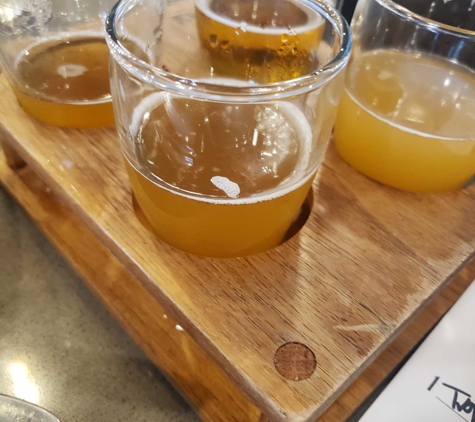 White Labs Kitchen & Tap - Asheville, NC