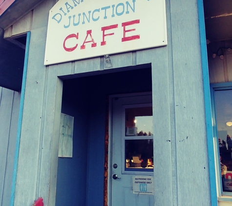 Diamond Lake Junction Cafe - Chemult, OR