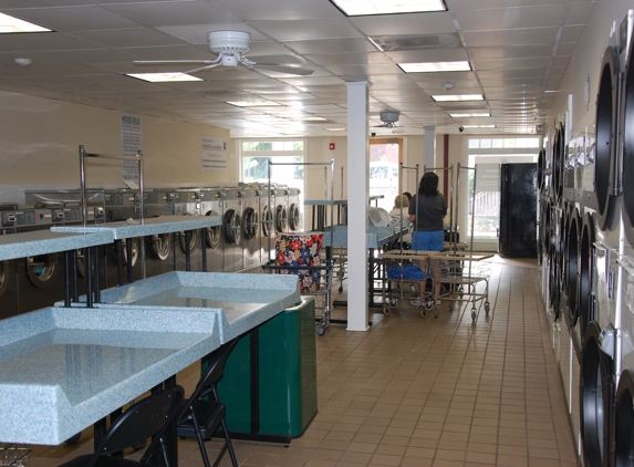 Ridgefield Laundromat - Ridgefield, CT