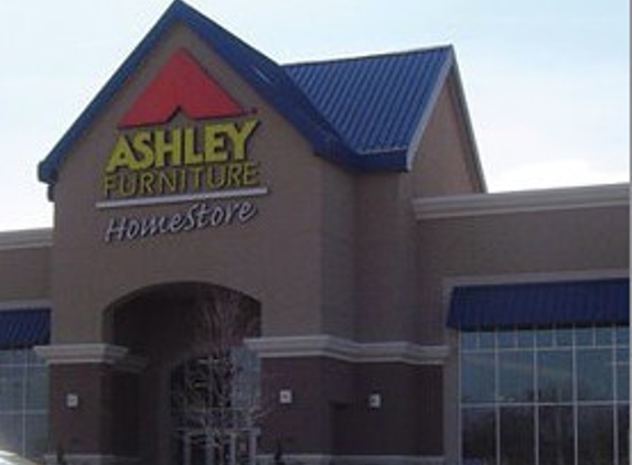 Ashley HomeStore - Avon, IN