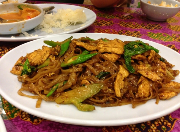 Ontar Thai Restaurant - Ontario, CA