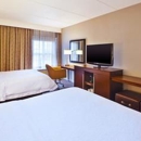 Hampton Inn & Suites Providence/Warwick-Airport - Hotels