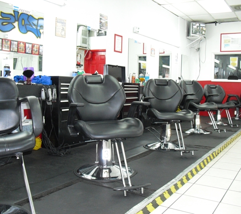 Suazo's Barber Shop # 2 (Porto Bello Shopping Center) - Miami, FL