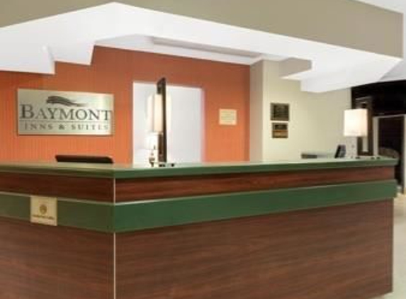 Baymont Inn & Suites - Gaylord, MI