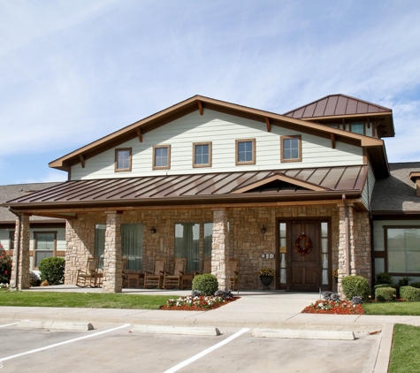 Martin Crest Assisted Living and Memory Care - Weatherford, TX