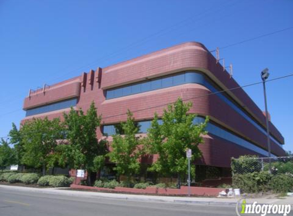 Cedar Park Pharmacy - Vista, CA