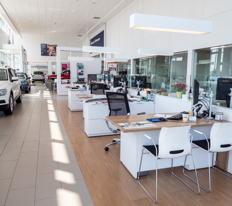 Brookdale Volkswagen - Brooklyn Center, MN